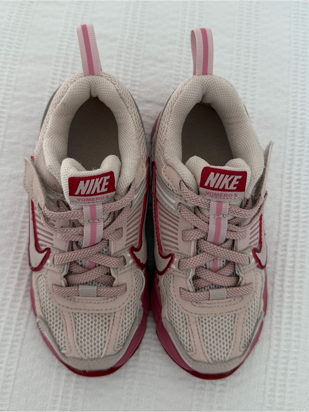 Nike VOMERO 5 Kids Pink Performance Sneakers